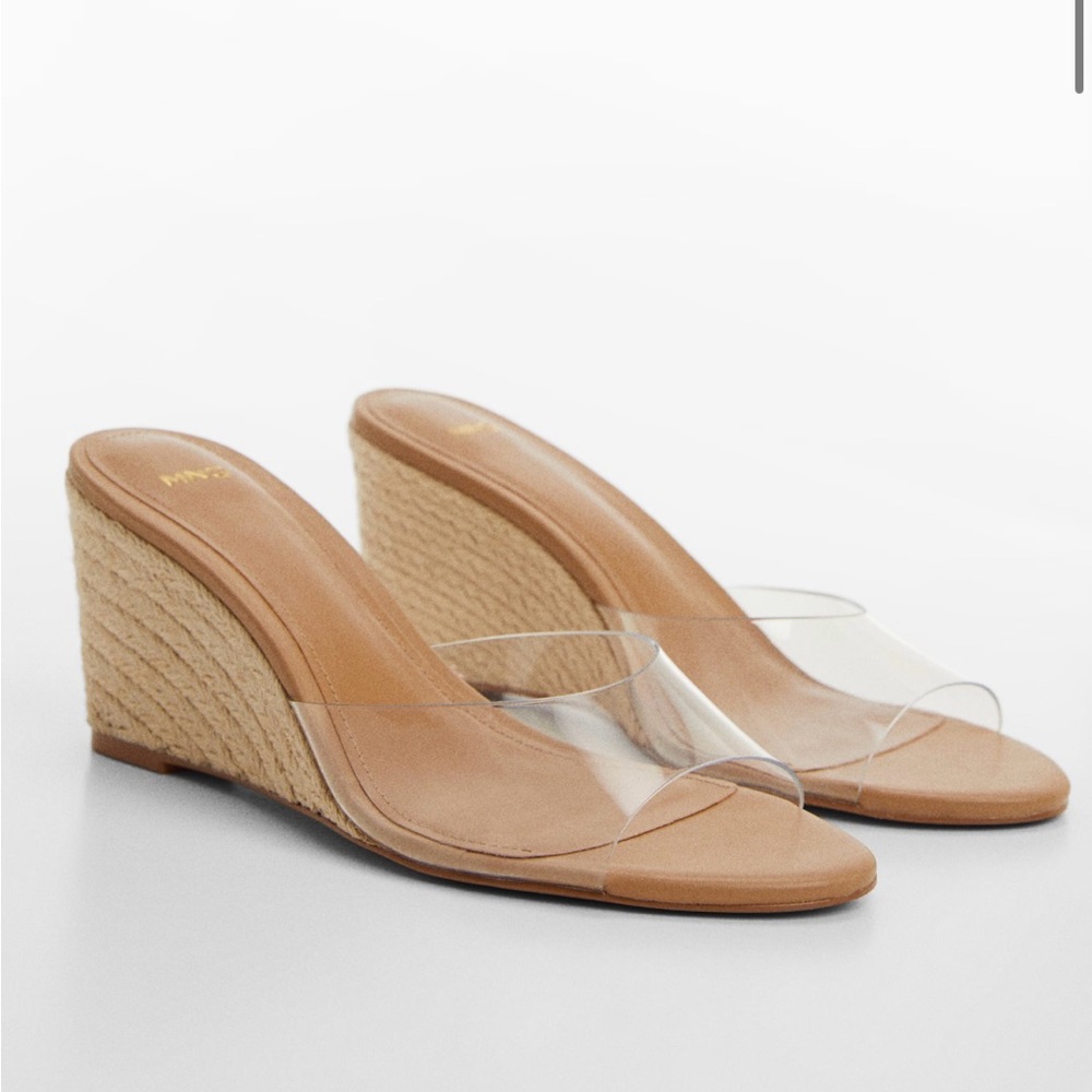 Mango wedges size 8.5